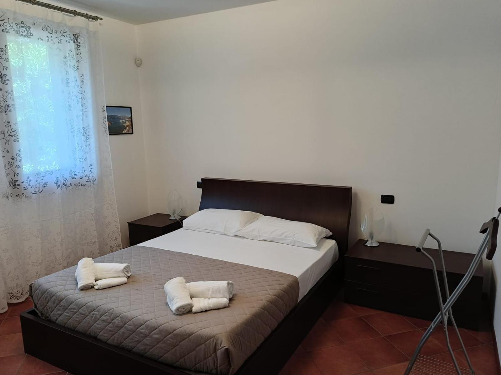 Home La Rosa Del Garda Peschiera del Garda Eksteriør billede